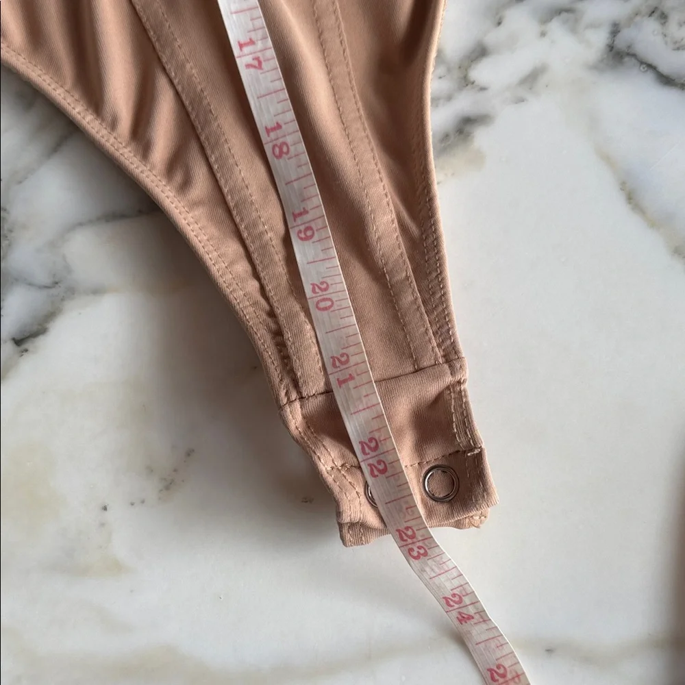 SO Women's Shapewear Bodysuit Women’s size Large